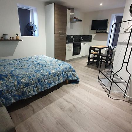 Studio Baccarat Bagian luar foto